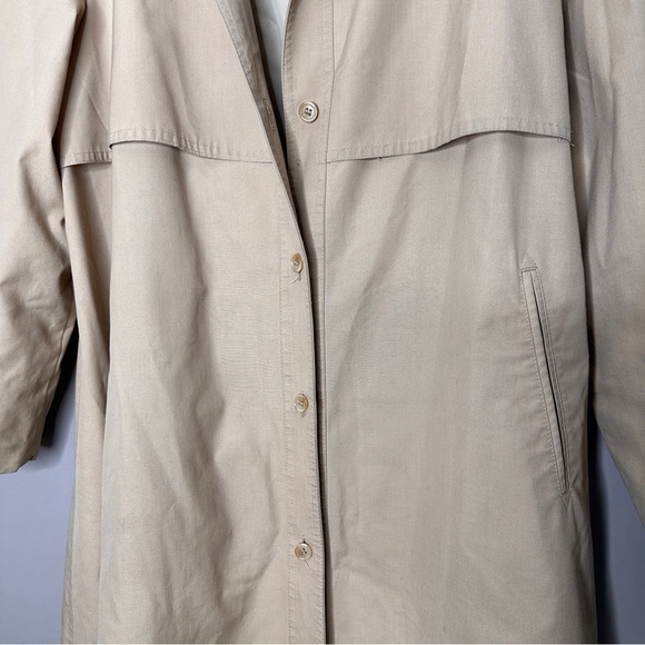Vintage London fog trench coat - Picture 2 of 13